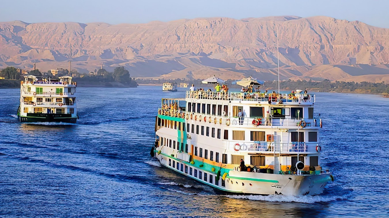 Nile cruise sailing between Aswan and Luxor
