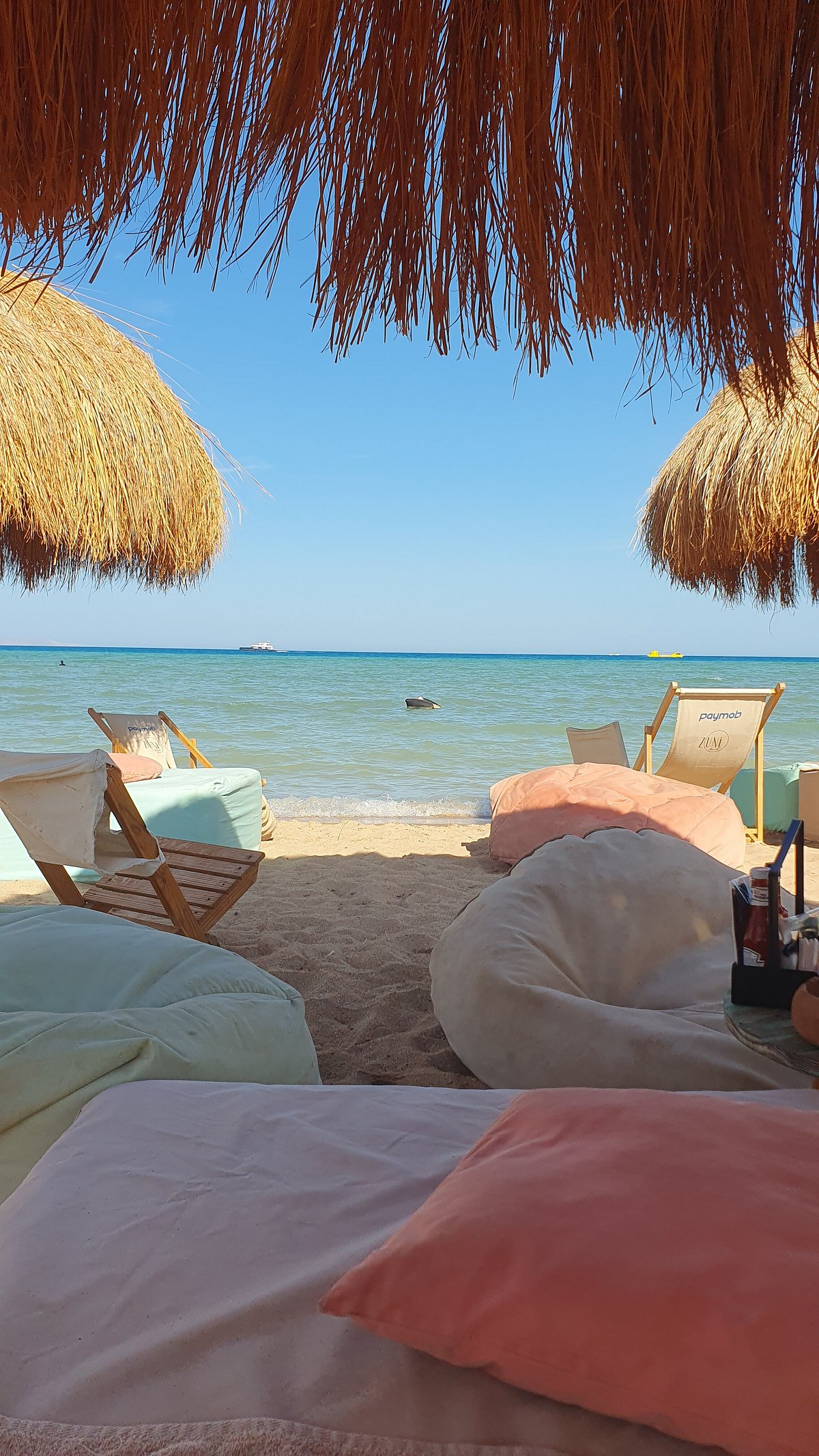 A relaxed evening beside Hurghada Marina